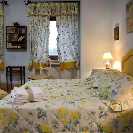 Дом отдыха Sleeps 10 Pool Air Con Wifi *